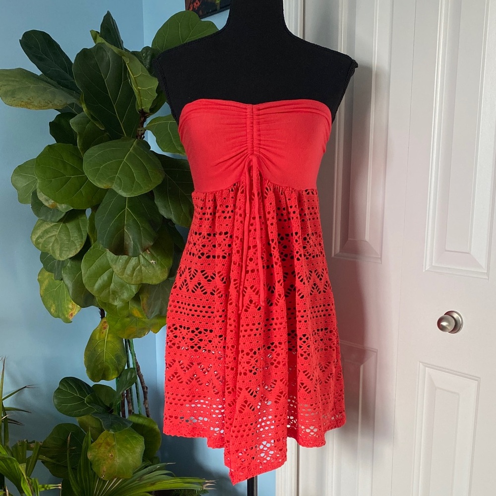 Rare Robin Piccone Medium Vibrant Red Fabric Strapless Long Flowy Bohemian Top